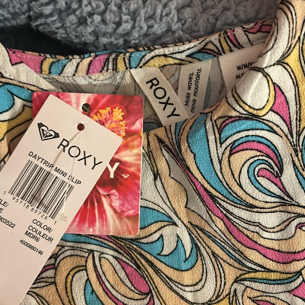 NWT Roxy Daytrip Mini Slip in Multicoloured Print - Picture 4 of 7